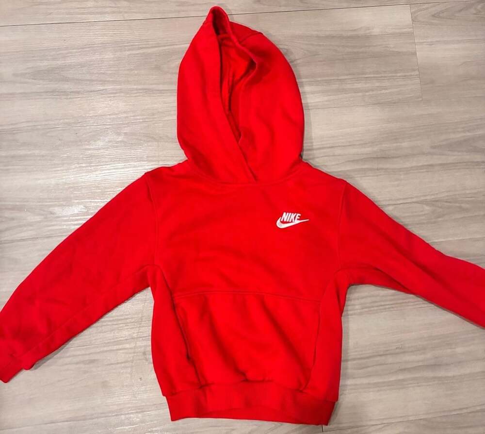 Nike Sportswear Club Fleece Hoodie Size 4-5 Yrs Red